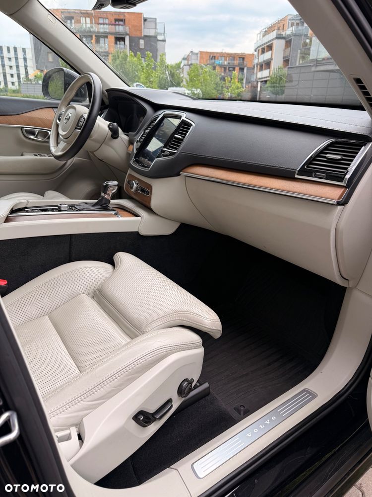 Volvo XC 90 T6 AWD Geartronic Inscription - 23