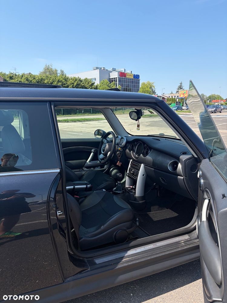MINI Cooper S - 11