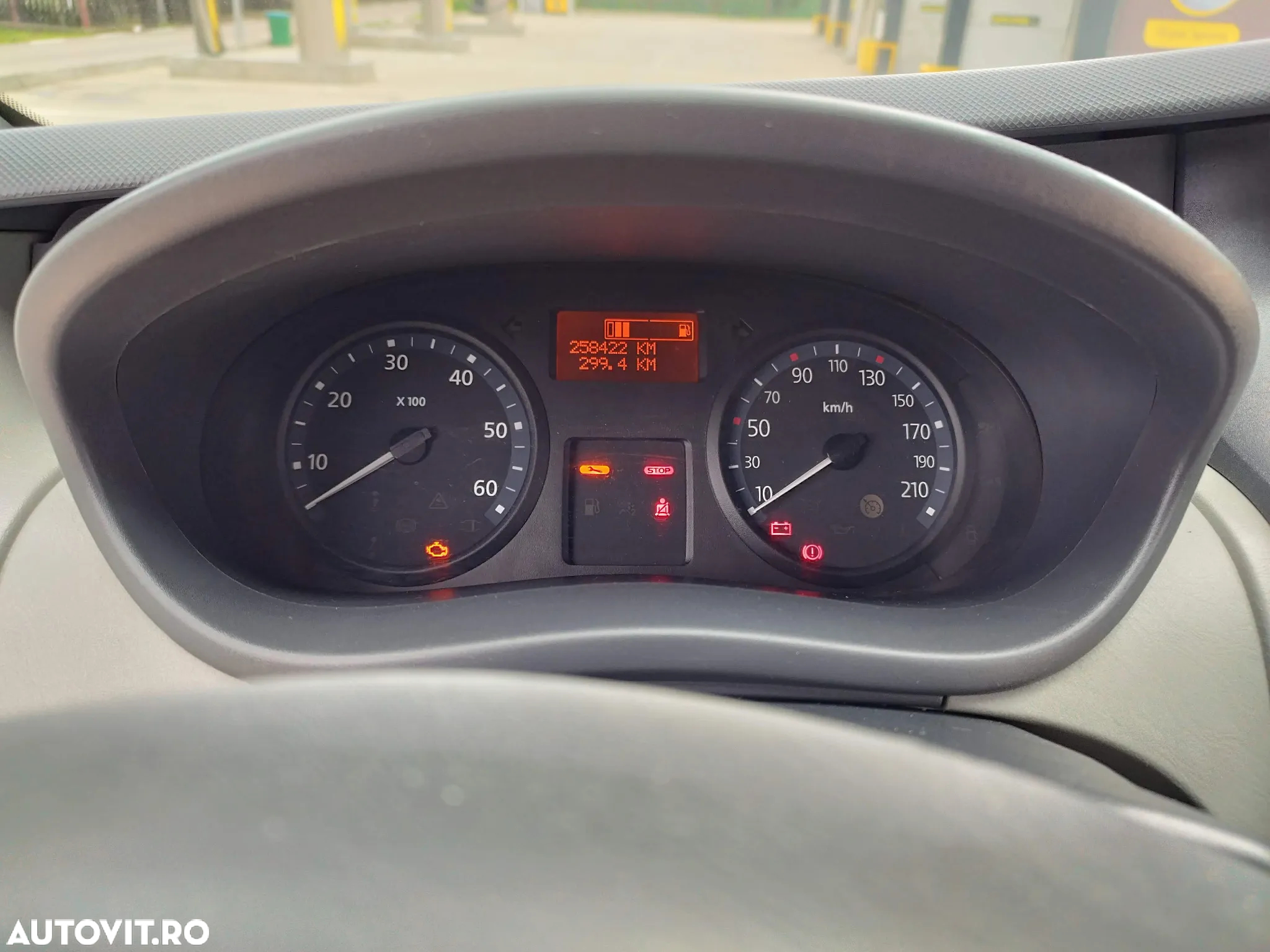 Renault TRAFIC - 21