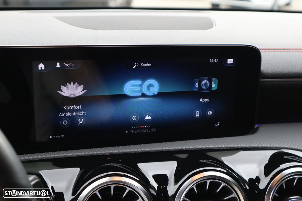 Mercedes-Benz CLA 250 e 8G-DCT AMG Line - 16