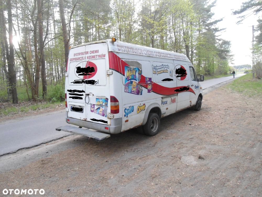 Mercedes-Benz Sprinter - 6