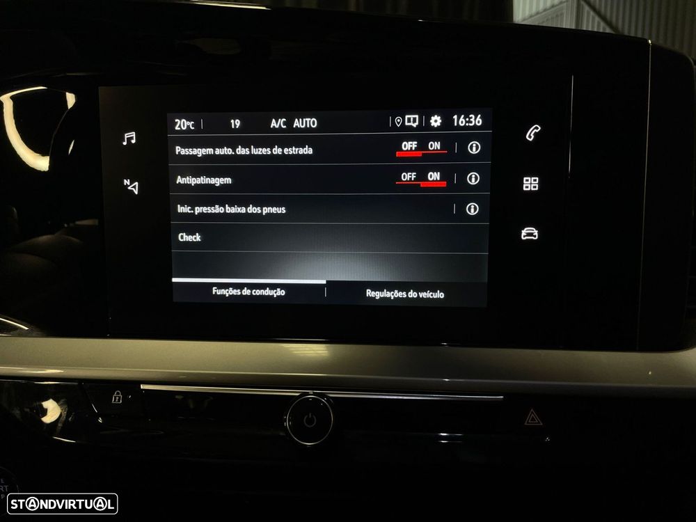 Opel Mokka 1.2 T Elegance AT - 22