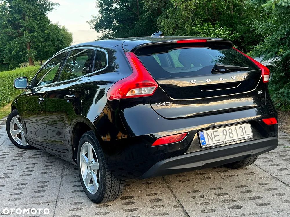 Volvo V40 D2 Geartronic Momentum - 11
