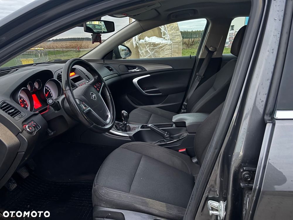 Opel Insignia - 14
