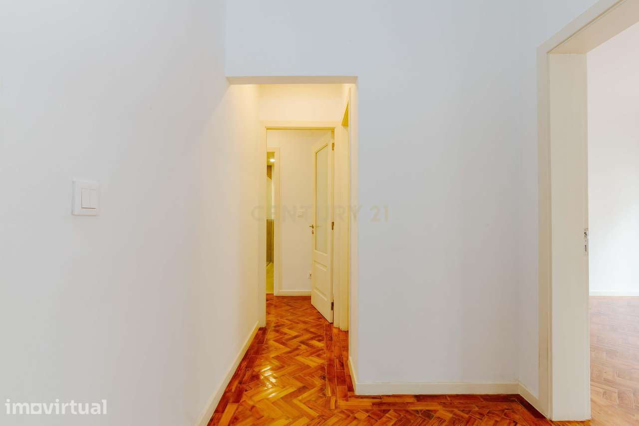 APARTAMENTO T5 REMODELADO SALDANHA LISBOA - Grande imagem: 3/60