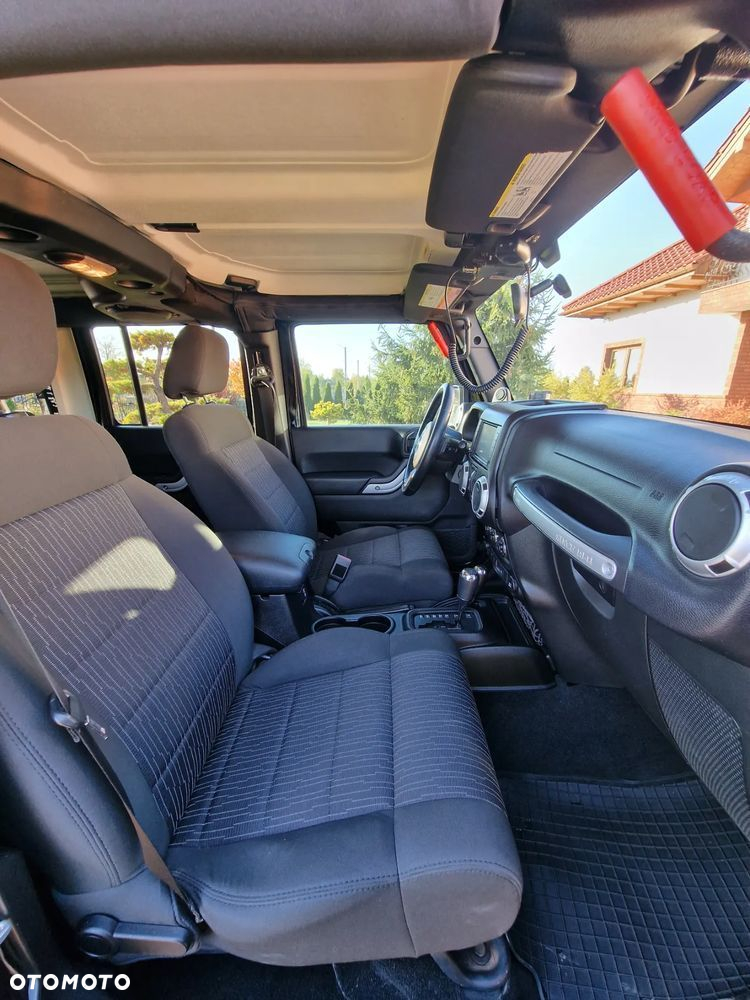 Jeep Wrangler Unlimited 3.8 Rubicon - 29
