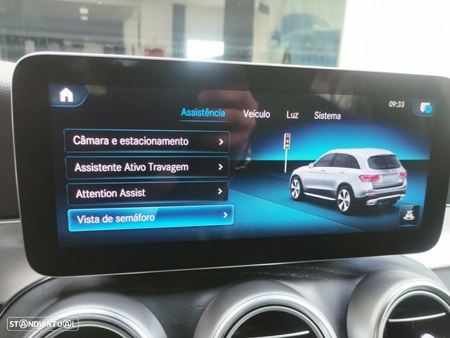 Mercedes-Benz GLC 300 de 4Matic 9G-TRONIC AMG Line - 15