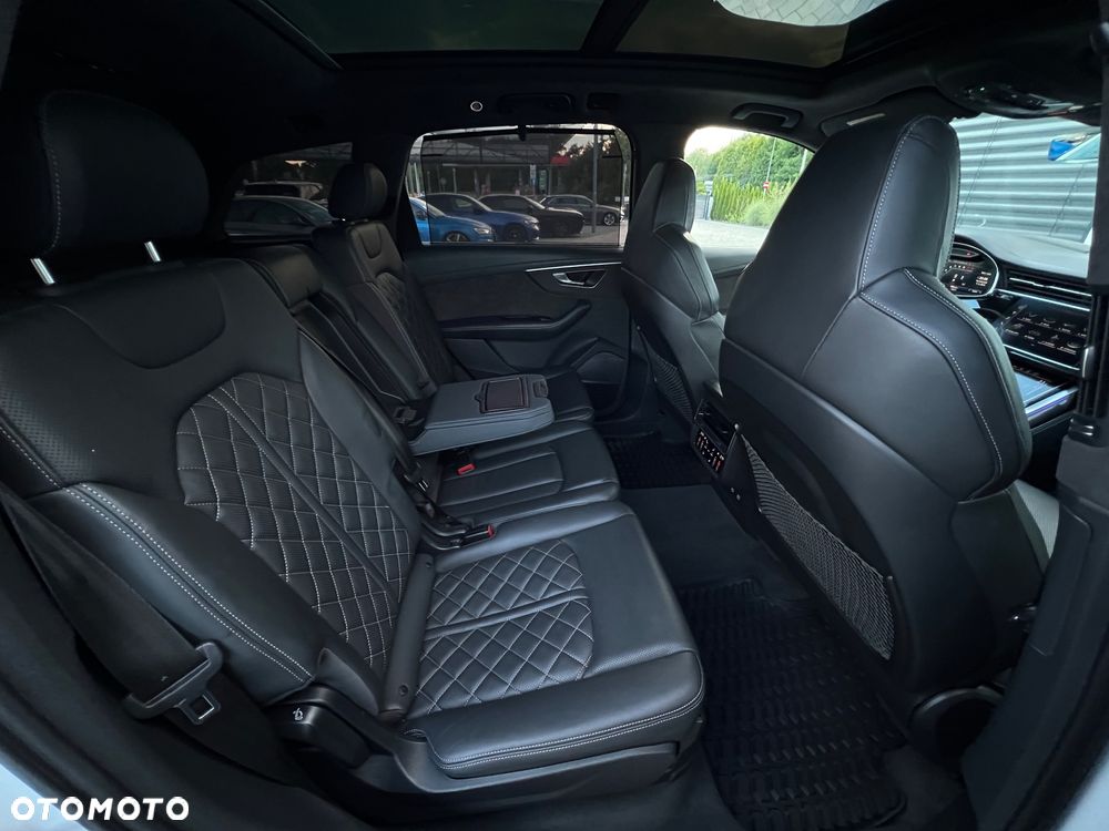 Audi SQ7 SUV TFSI tiptronic - 32