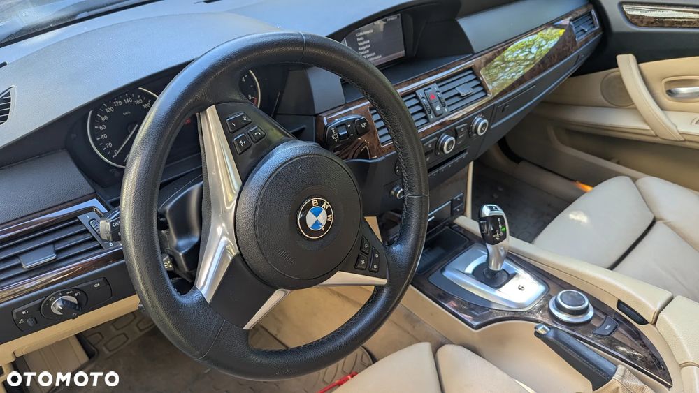 BMW Seria 5 - 17