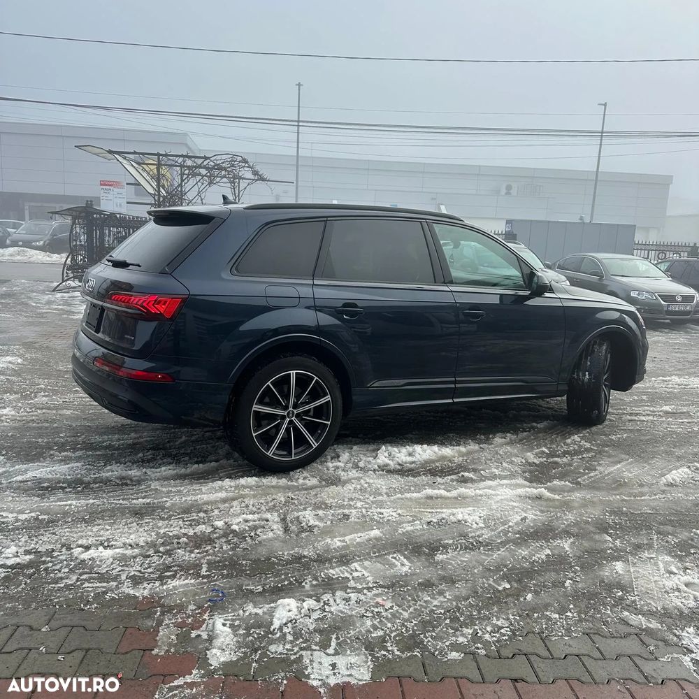 Audi Q7 55 TFSI quattro Tiptronic MHEV S Line - 5