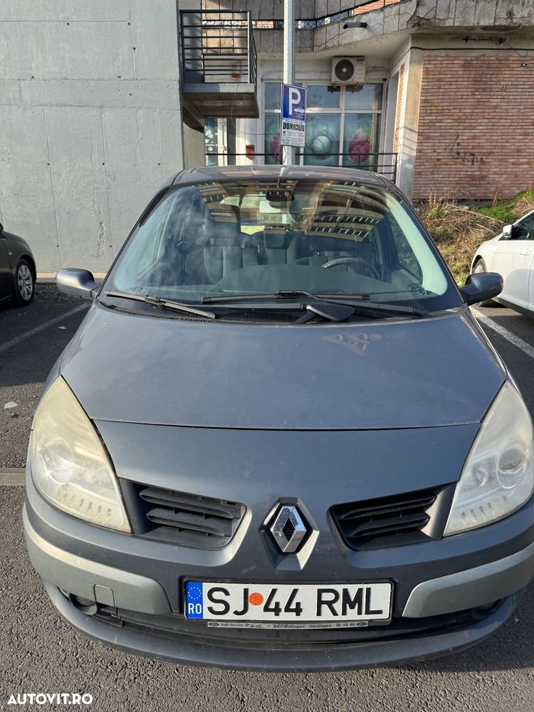Renault Scenic - 9