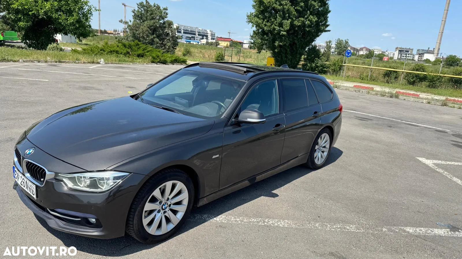 BMW Seria 3 320d Touring Aut. Efficient Dynamics Edition - 2