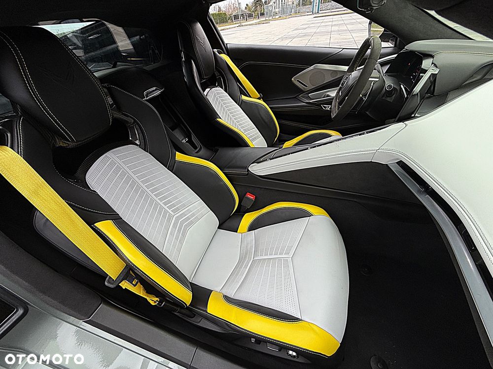 Chevrolet Corvette Stingray 3LT 6.2 V8 Automatik - 10