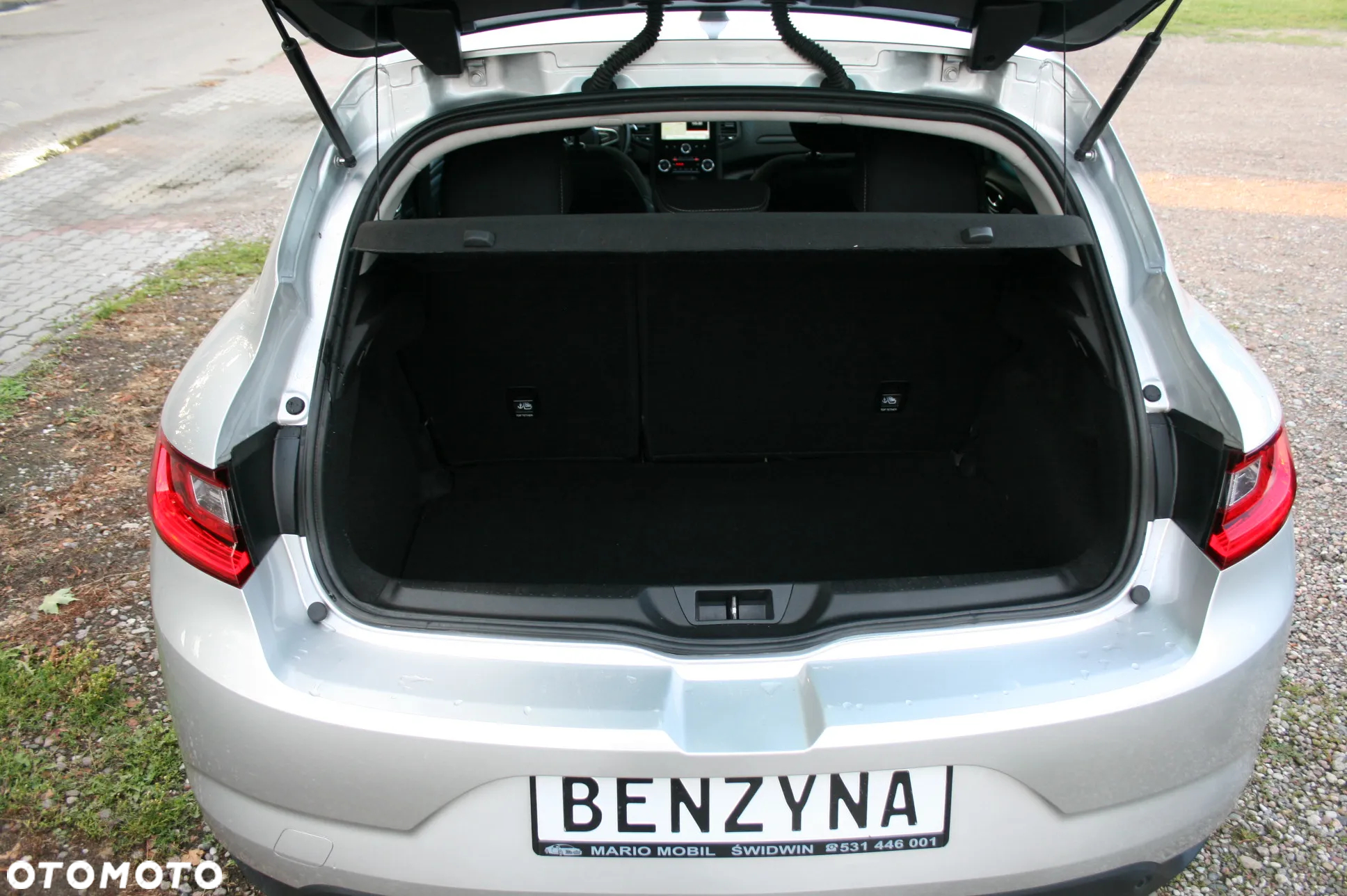 Renault Megane 1.3 TCe FAP Limited - 8