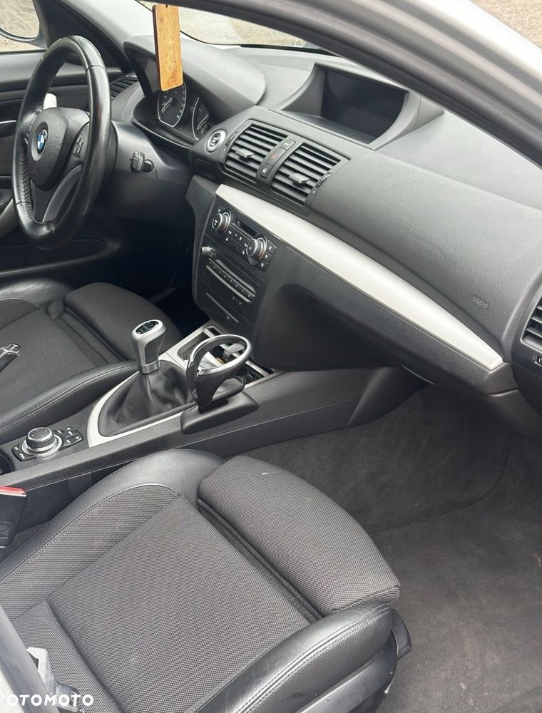 BMW Seria 1 120d - 6