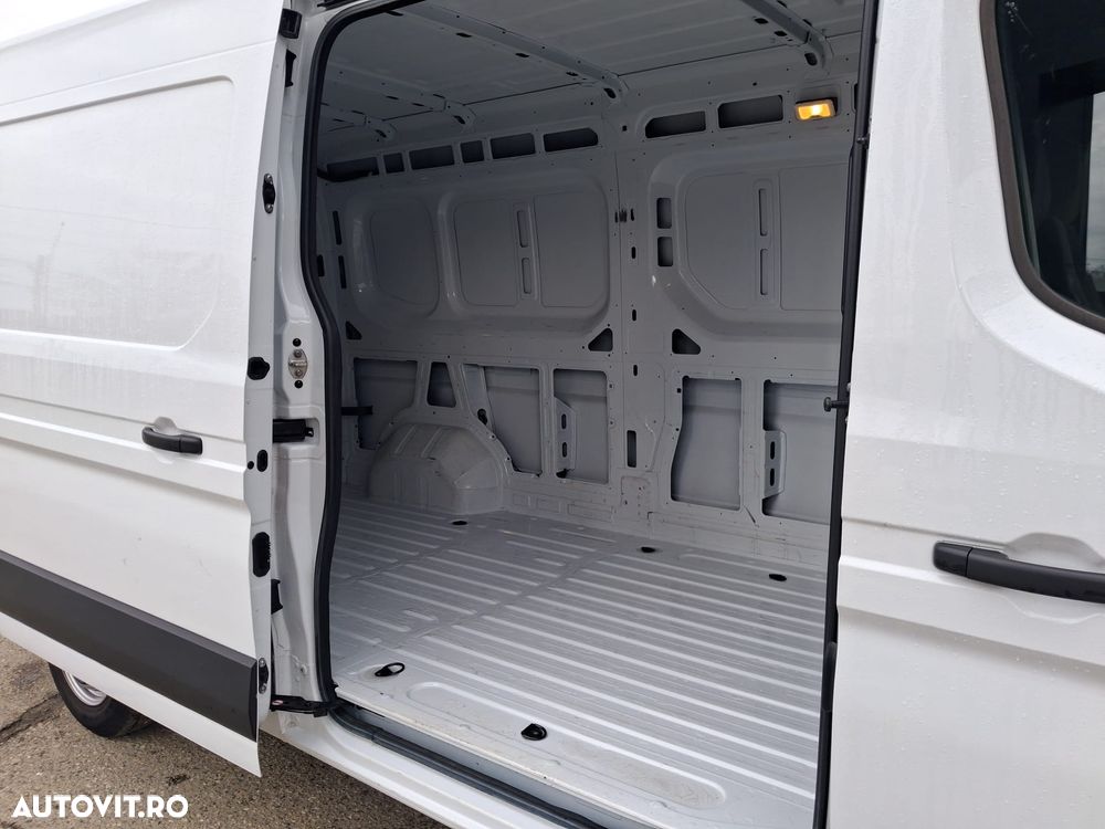 Renault Master Furgon Model Nou - 25