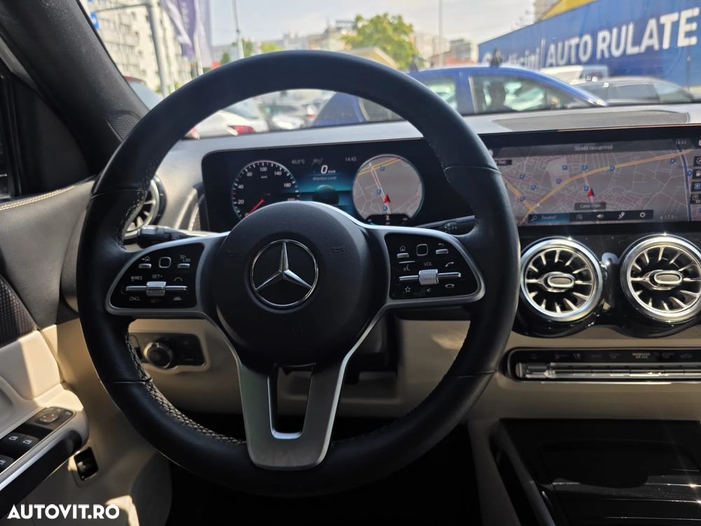Mercedes-Benz GLB 250 8G-DCT Progressive - 13