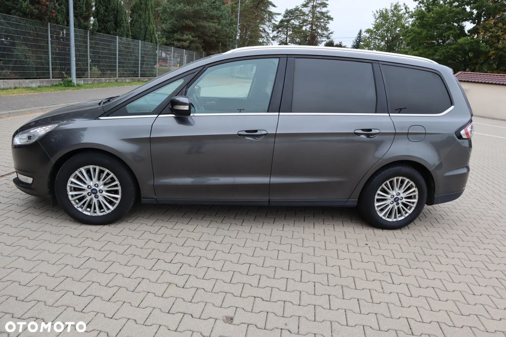 Ford Galaxy 2016 photo 2