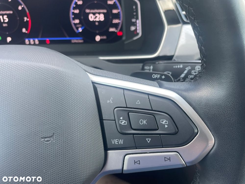 Volkswagen Passat 2.0 TSI Business DSG - 19