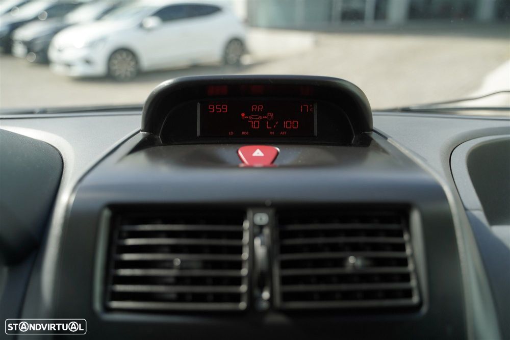 Peugeot Expert 1.6 HDi 227 L1H1 - 14