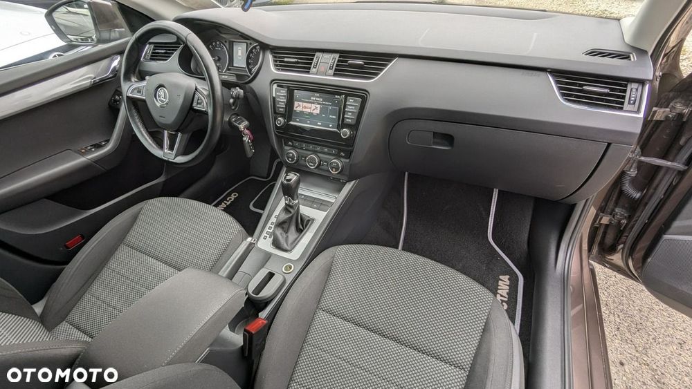 Skoda Octavia - 22