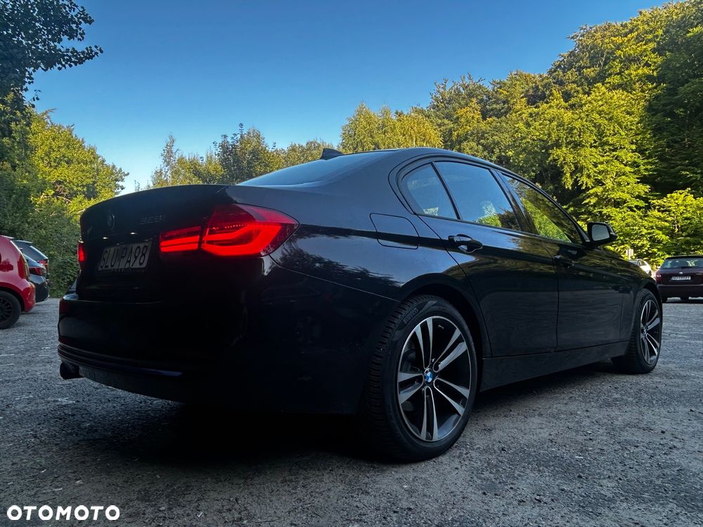 BMW Seria 3 328i xDrive - 4