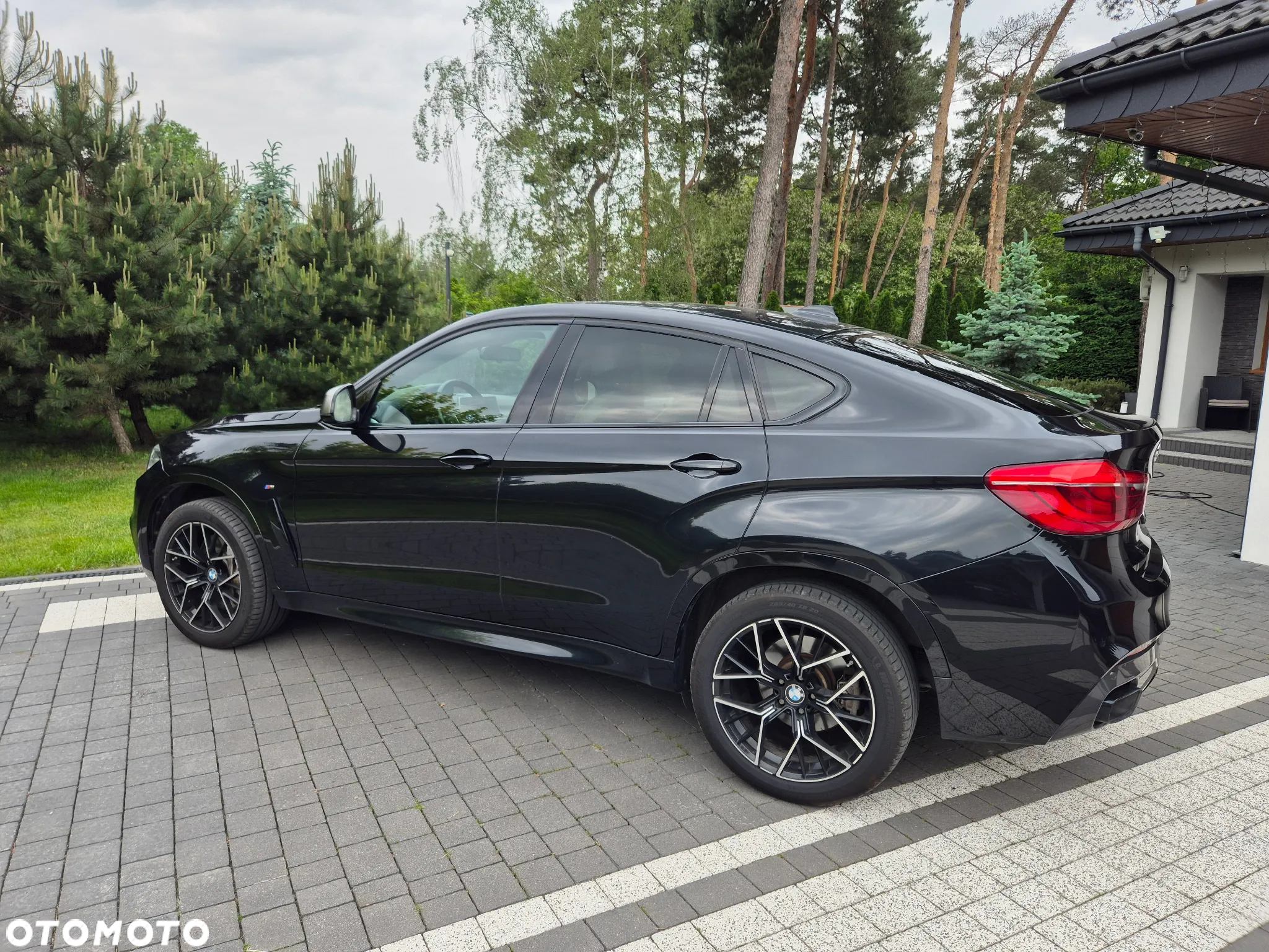 BMW X6 M50d - 24