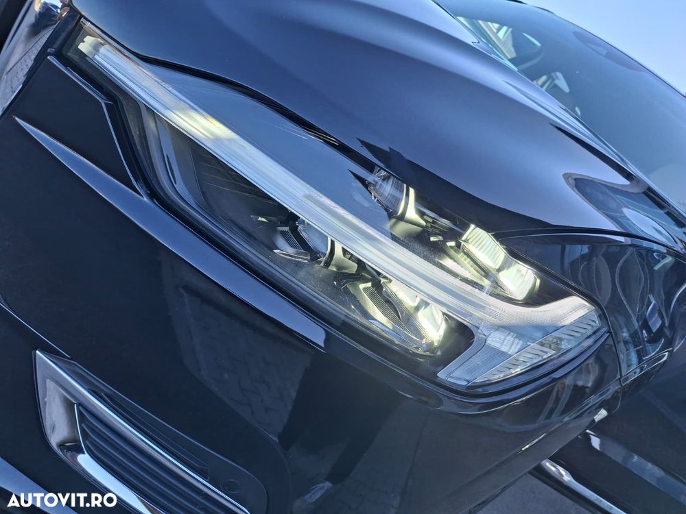 Volvo XC 60 T6 AWD Recharge Geartronic Inscription - 28
