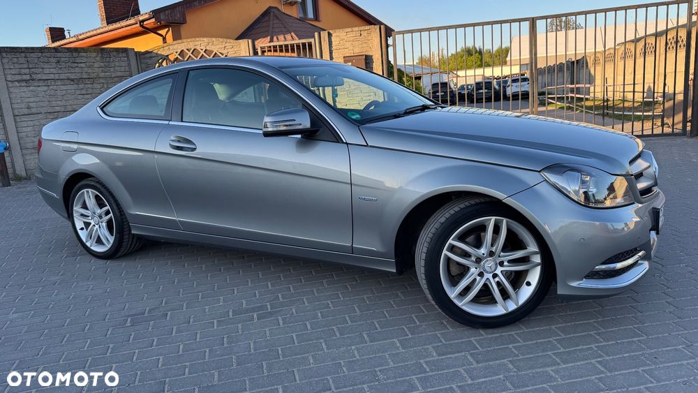 Mercedes-Benz Klasa C 180 BlueEFFICIENCY - 4