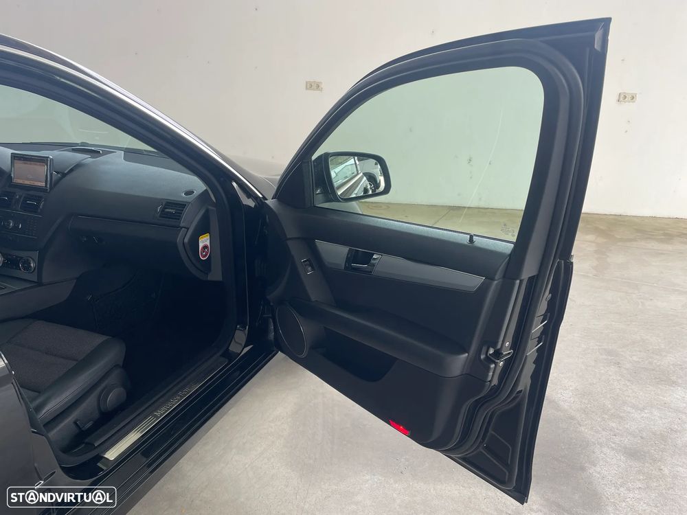 Mercedes-Benz C 220 CDi Avantgarde BlueEfficiency - 15