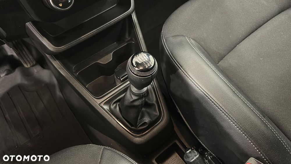 Renault Express Van - 19