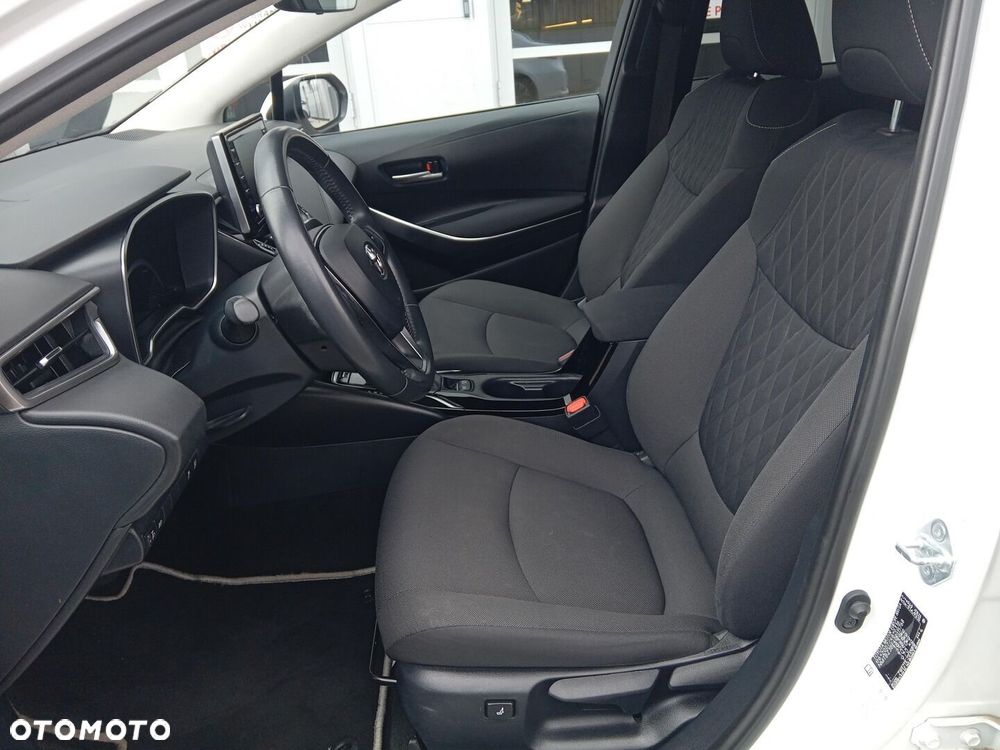 Toyota Corolla - 14