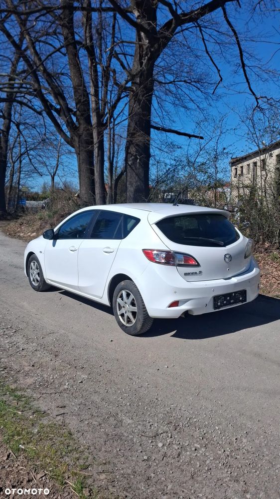 Mazda 3 1.6 CD Exclusive + - 7