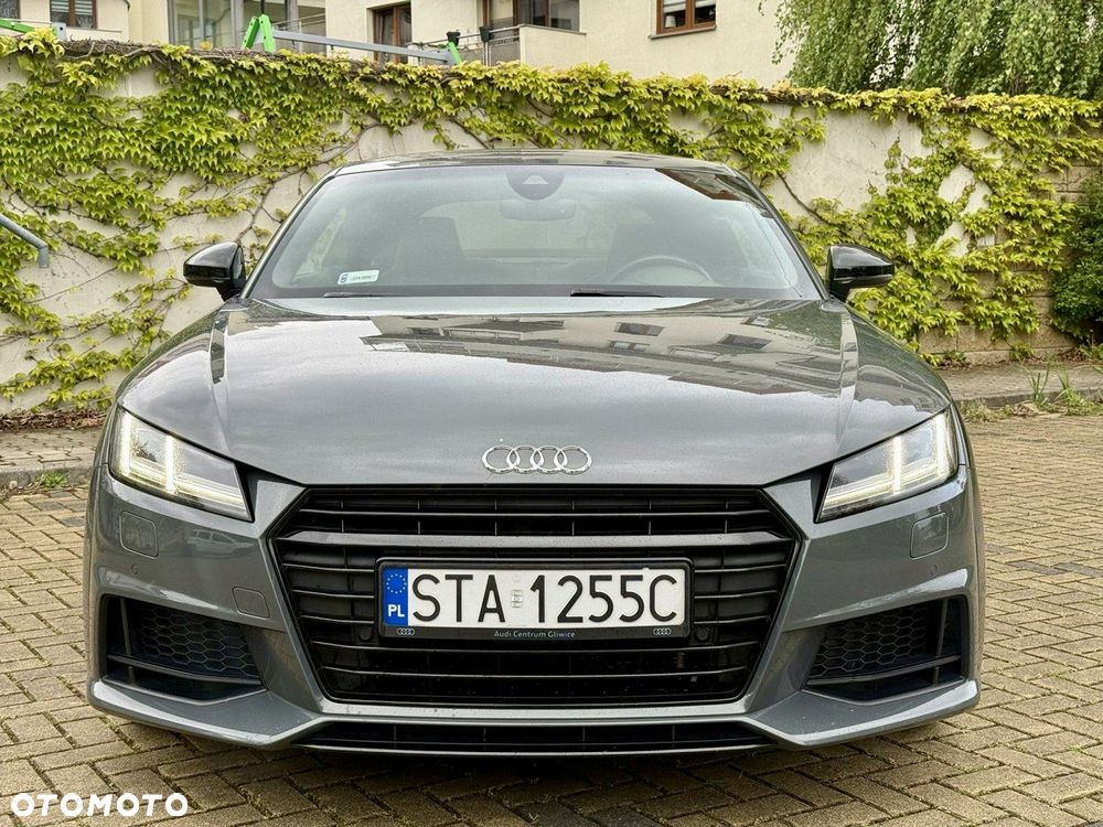 Audi TT Coupé - 12