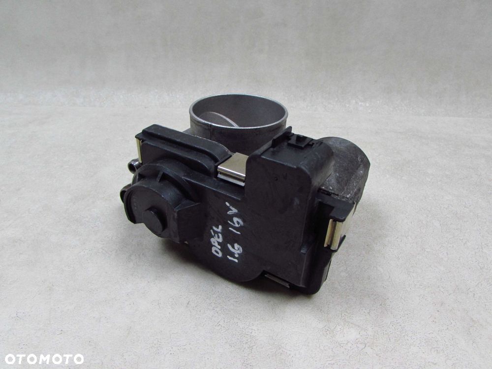 OPEL ASTRA H 1.6 16V 04-14 PRZEPUSTNICA POWIETRZA 055559227 253784924 - 1