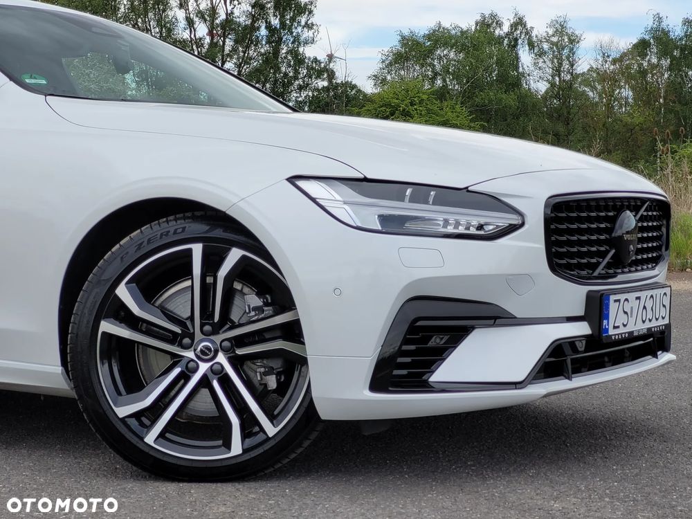 Volvo S90 T8 AWD Plug-In Hybrid Ultimate Dark - 4