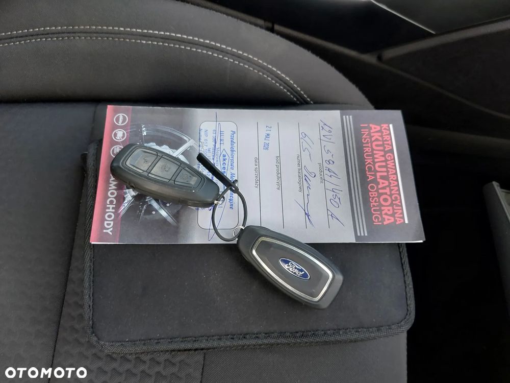 Ford Kuga 1.5 EcoBoost 2x4 Trend - 15