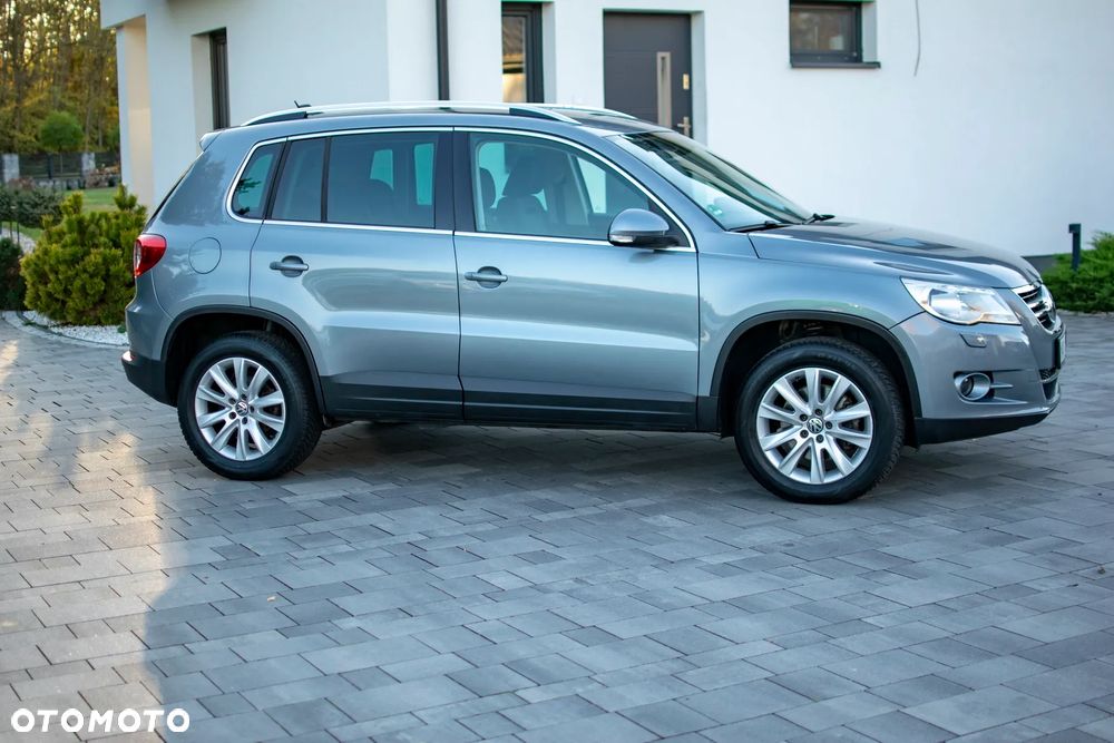 Volkswagen Tiguan - 23