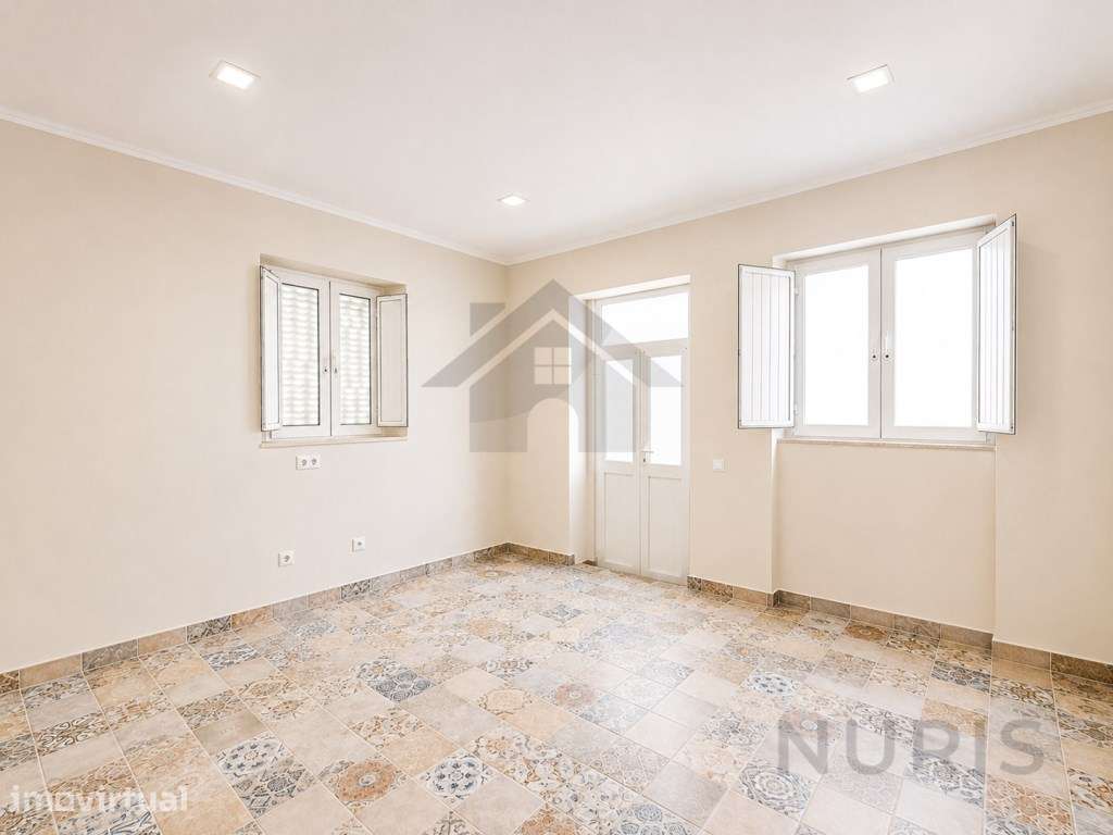 Moradia T3 com quintal e garagem para venda em Portimão - Grande imagem: 5/28