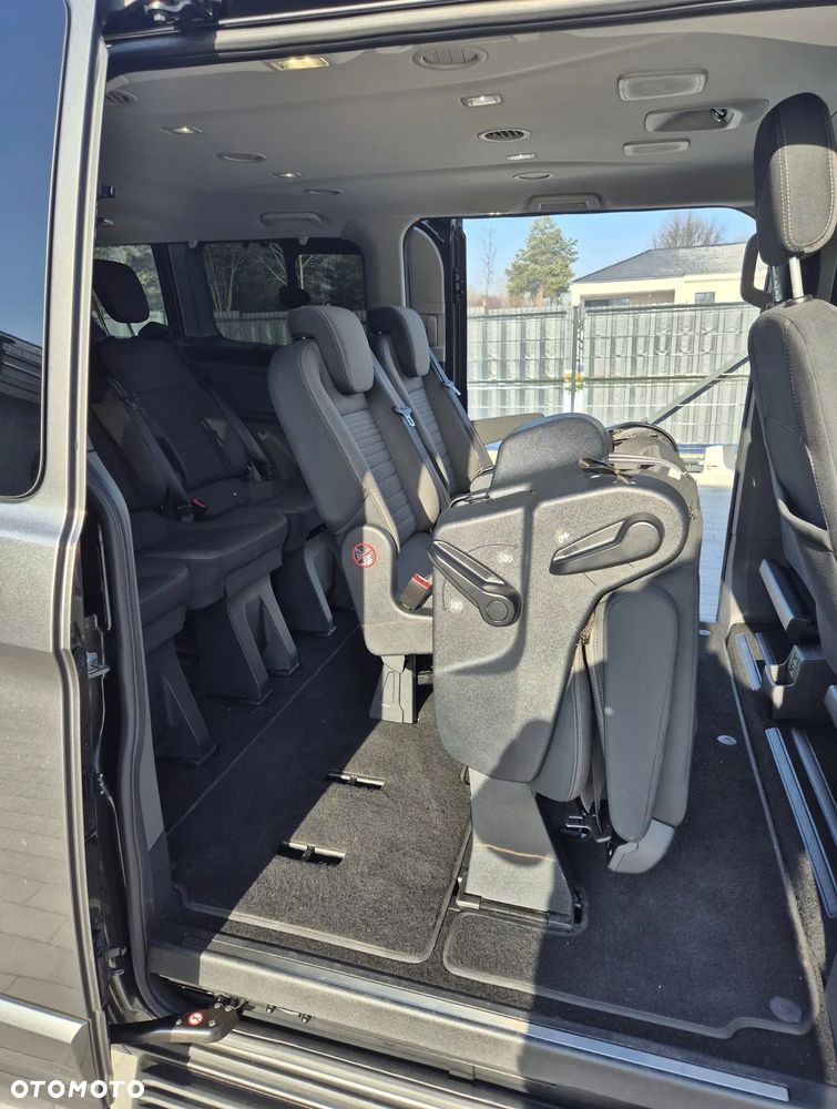 Ford Tourneo Custom 2.0 EcoBlue L1 Titanium SelectShift - 17