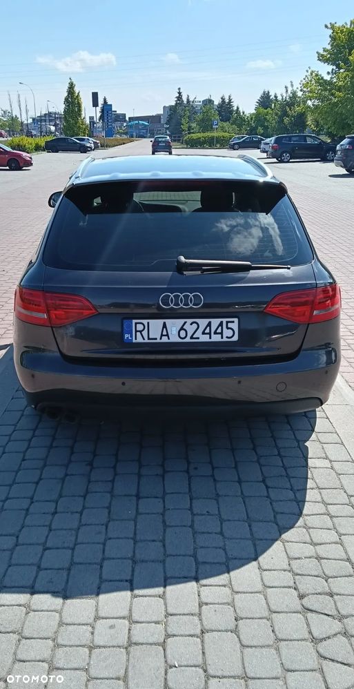 Audi A4 Avant 2.0 TDI DPF Ambition - 4