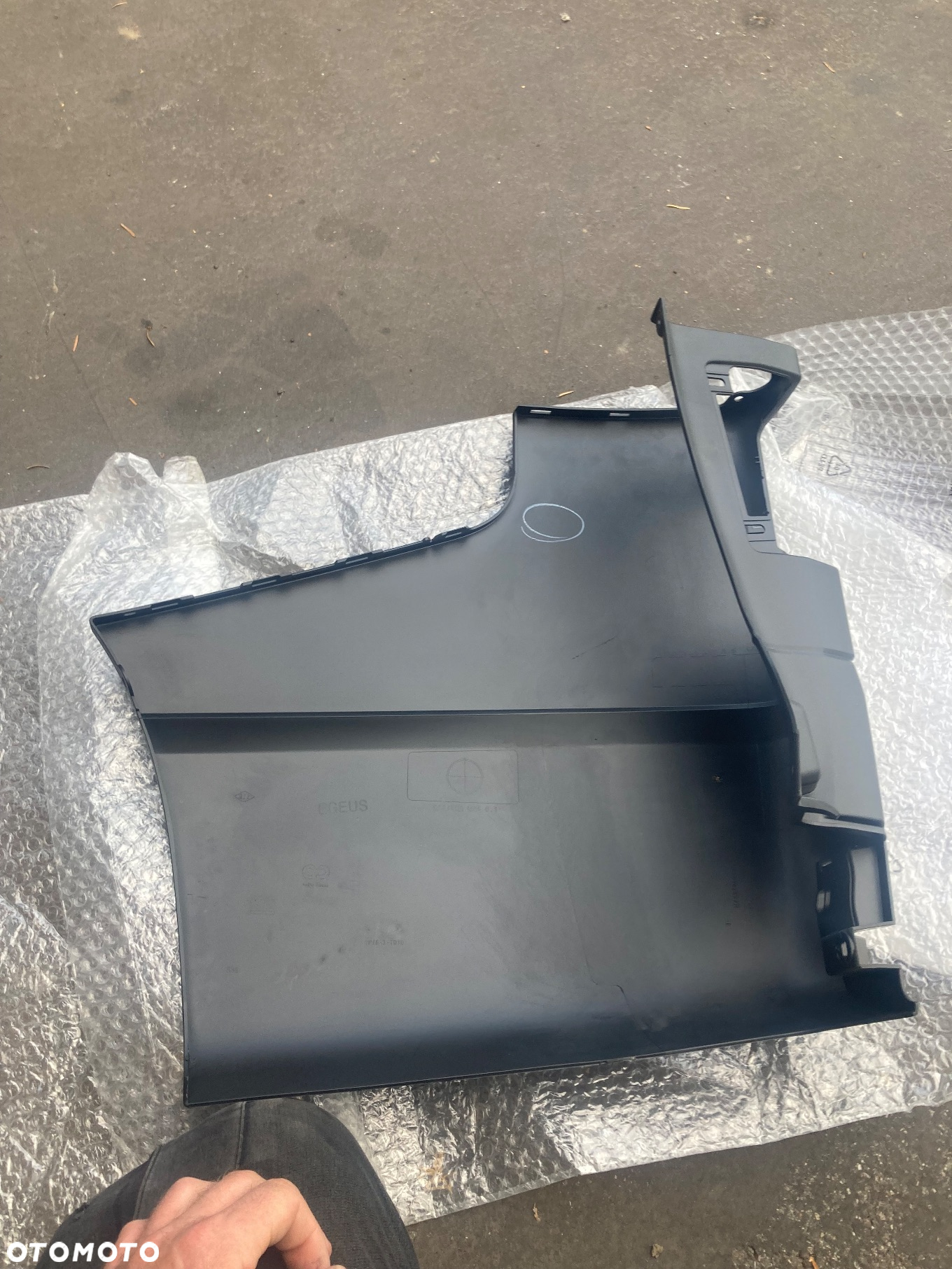 Renault Trafic III 3 lift IV 4 Nowy oryginalny NAROŻNIK PRAWY TYLNY TYLNI TYŁ NAKŁADKA ZDERZAKA TYLNEGO NA ZDERZAK TYLNY BOK - 4