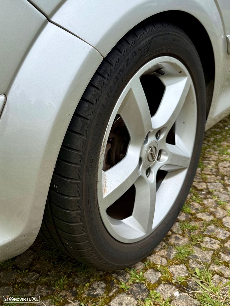 Opel Astra GTC 1.9 CDTI - 6