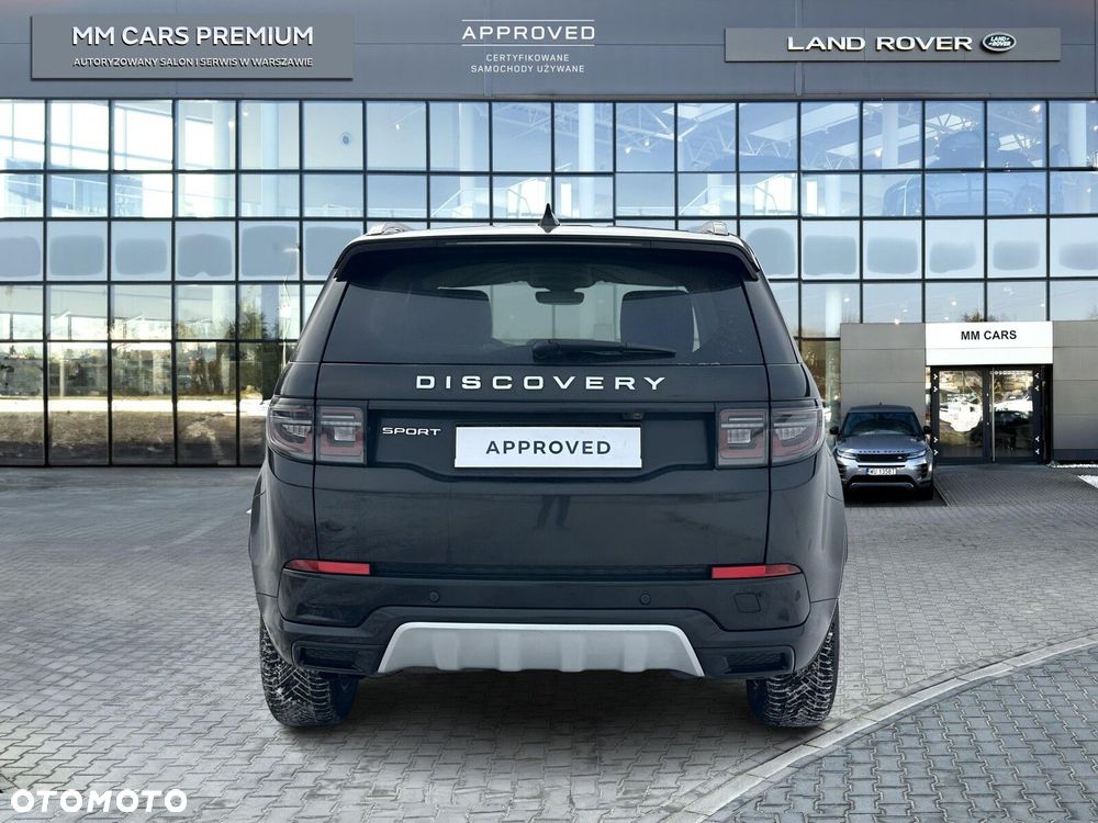 Land Rover Discovery Sport - 11