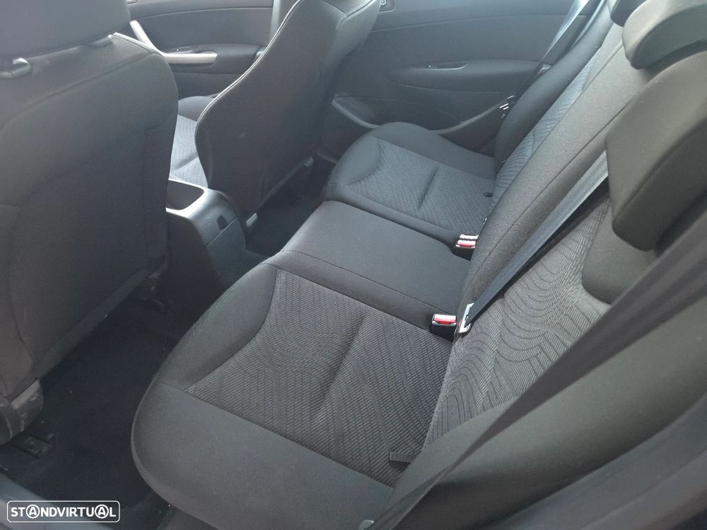 Peugeot 308 SW 1.6 HDi Executive CVM6 - 20