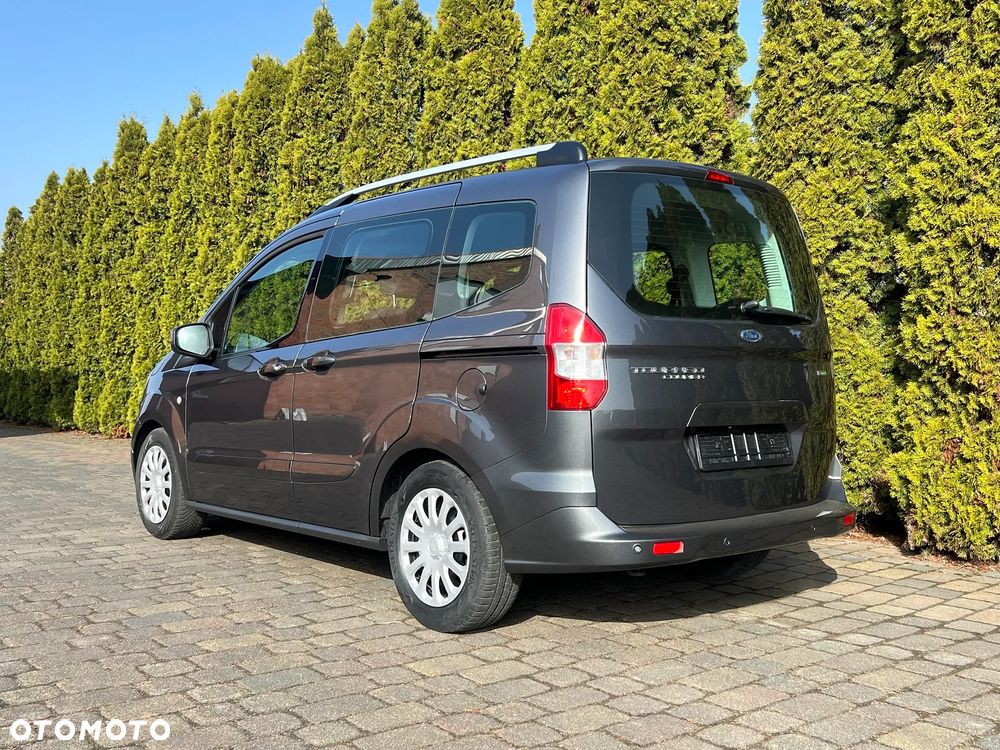 Ford Tourneo Courier 1.0 EcoBoost S&S Trend - 4