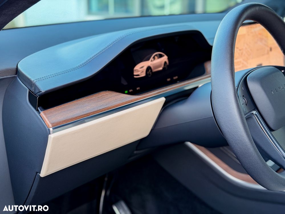 Tesla Model X Long Range - 19