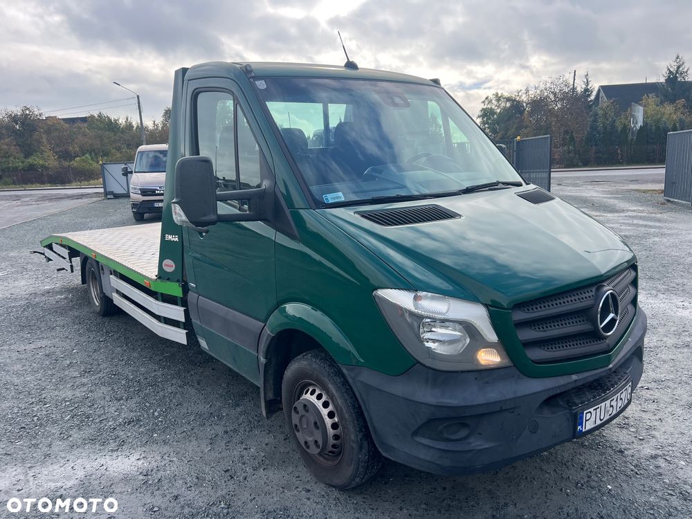 Mercedes-Benz Sprinter - 2