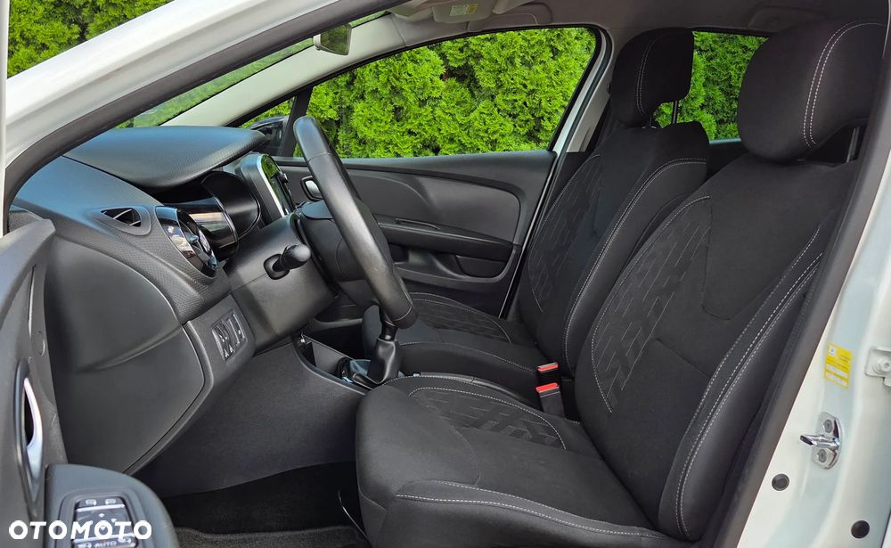 Renault Clio 0.9 Energy TCe Intens+ EU6 - 18