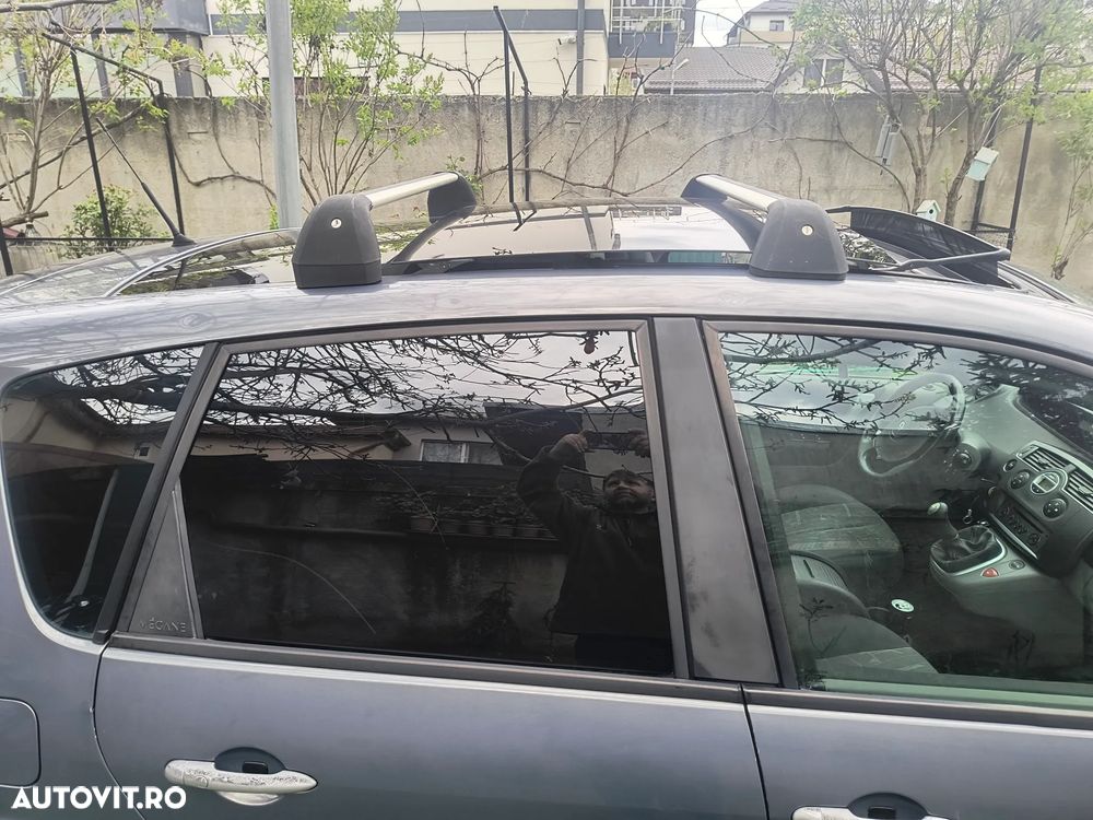 Renault Scenic II 1.6 Authentique - 10